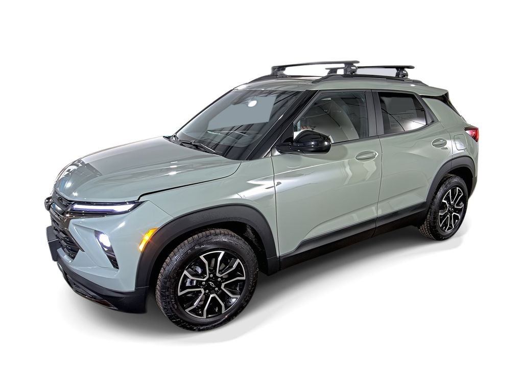 2026 Chevrolet Trailblazer ACTIV in Cacti Green — front three-quarter view