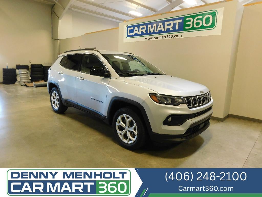 2024 Jeep Compass Latitude AWD in Silver Zynith Metallic Clearcoat — front three-quarter view